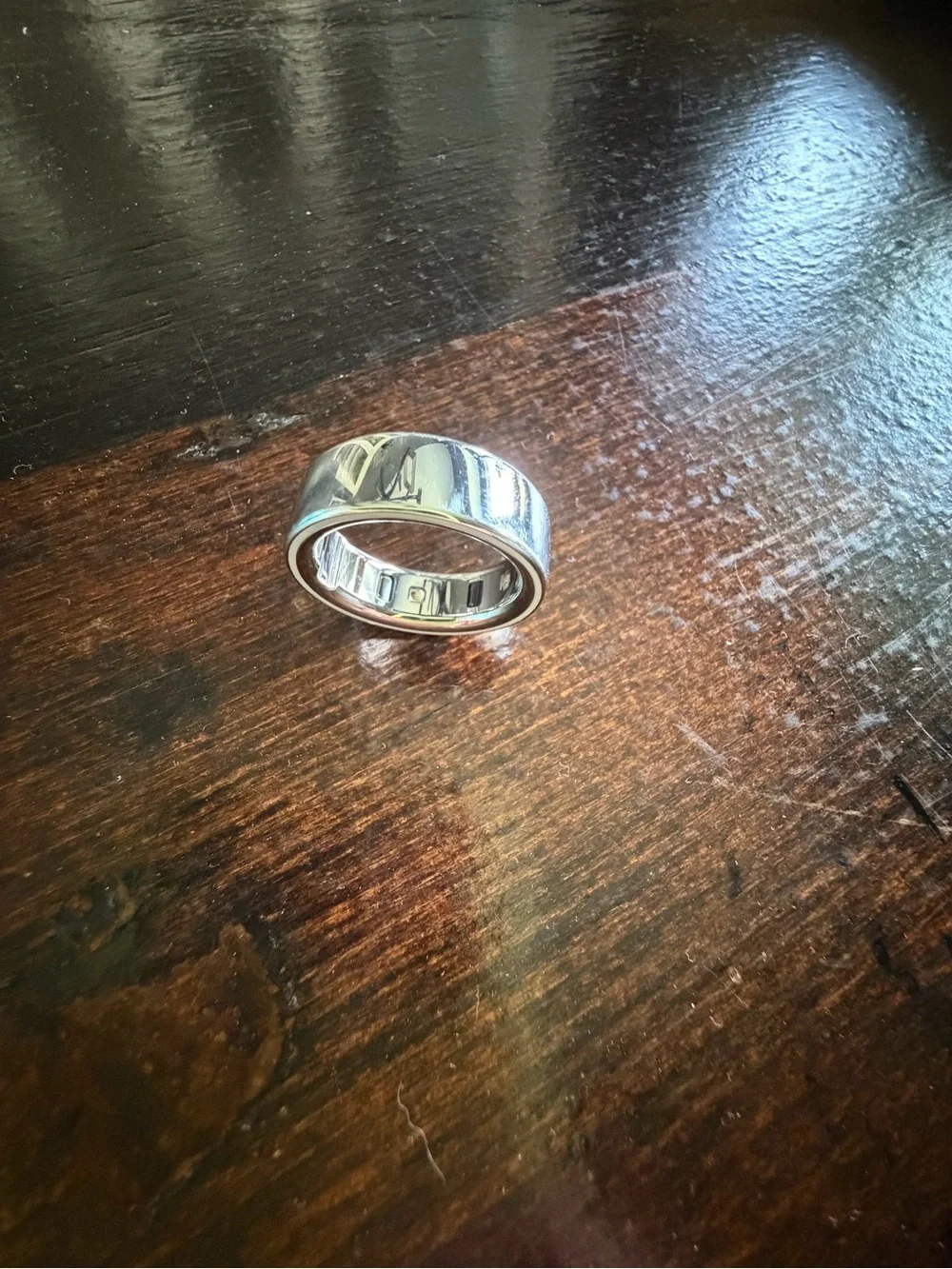 Oura ring 4 size 10, silver color